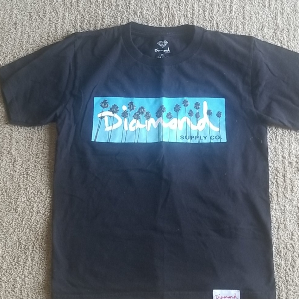 Diamond supply tee